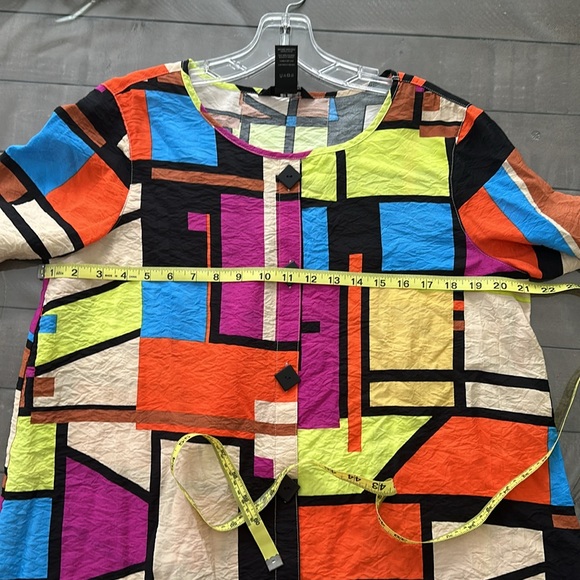 Ali Miles Top💜 - Picture 5 of 5